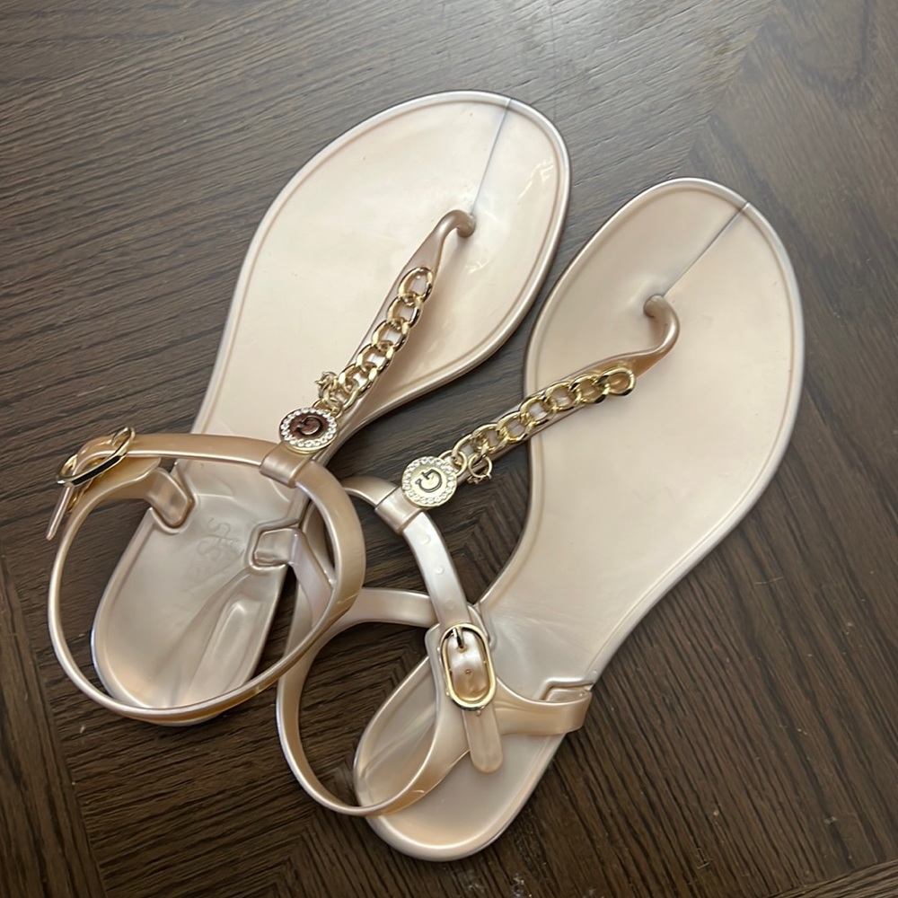6 Medium Appear Jelly Chain Tstrap